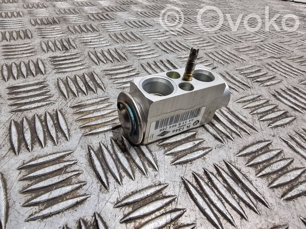 BMW 5 E60 E61 Air conditioning (A/C) expansion valve 