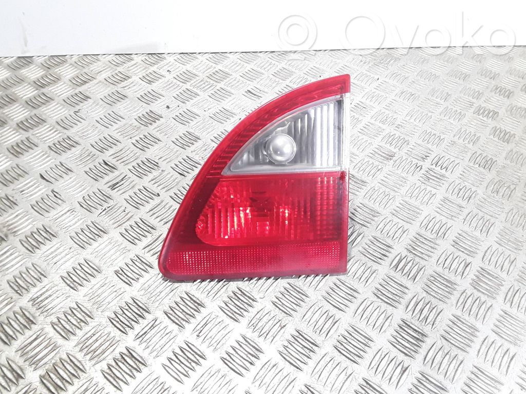 Ford Galaxy Takaluukun takavalot 