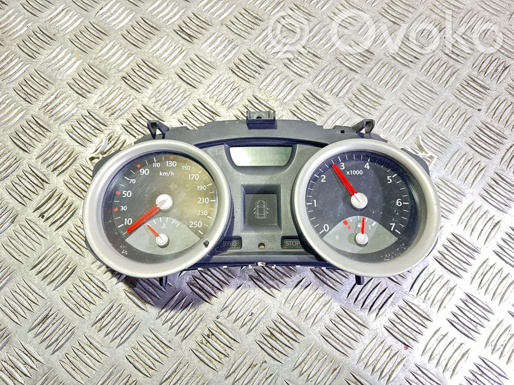Renault Megane II Licznik / Prędkościomierz 