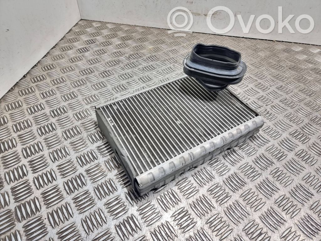 Audi A4 S4 B8 8K Chłodnica nagrzewnicy klimatyzacji A/C 