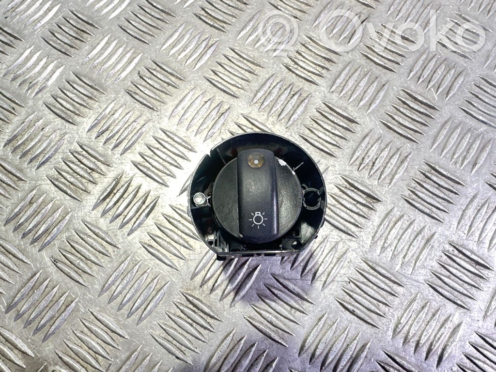 Audi A6 S6 C5 4B Interruptor de luz 