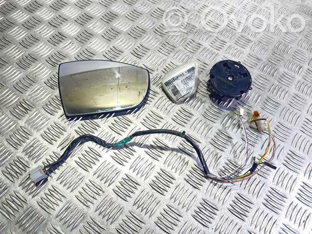 Ford Galaxy Spoguļa daļas 