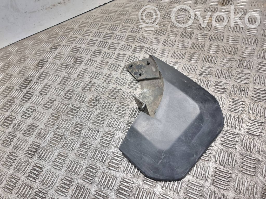 Guardabarro trasero   BK3128370