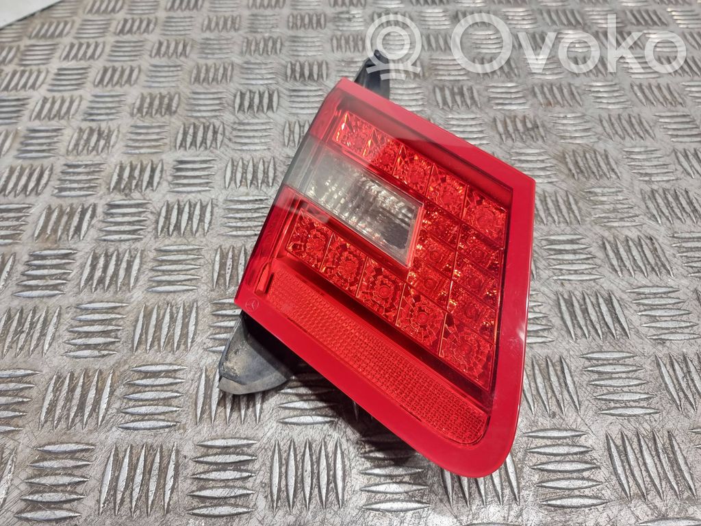 Mercedes-Benz E C207 W207 Lampy tylnej klapy bagażnika 