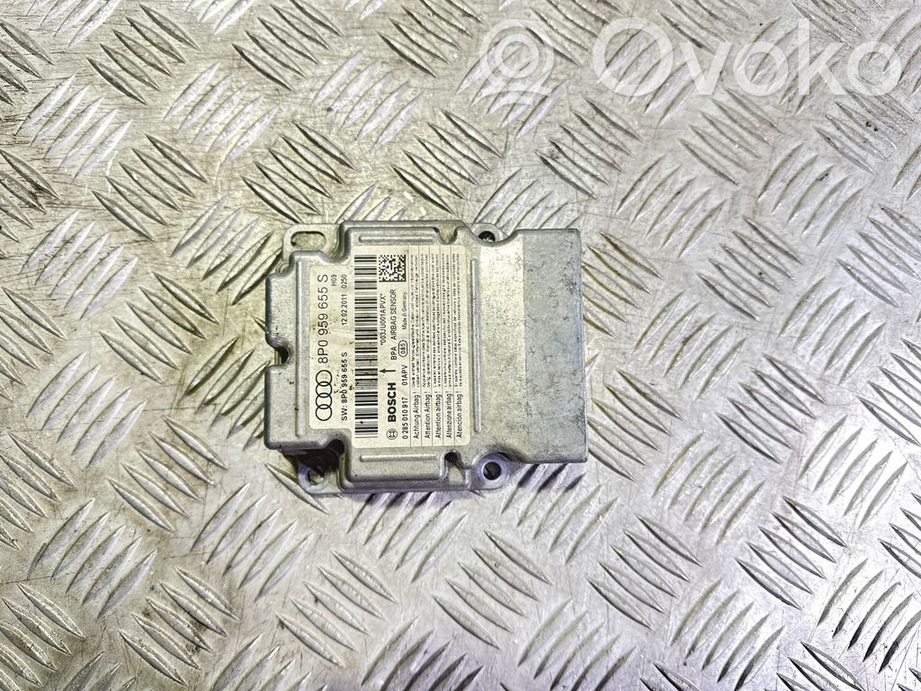 Audi A3 S3 8P Airbag control unit/module 