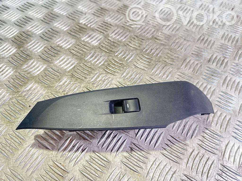 Mazda 6 Electric window control switch 