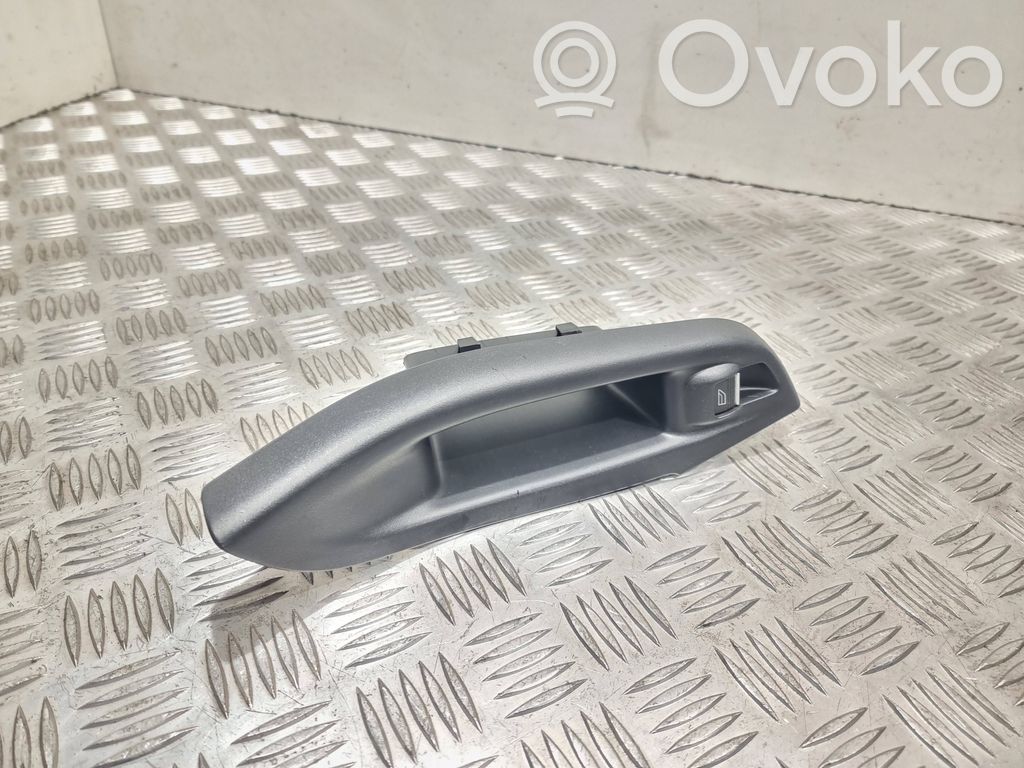 Ford Focus Electric window control switch 