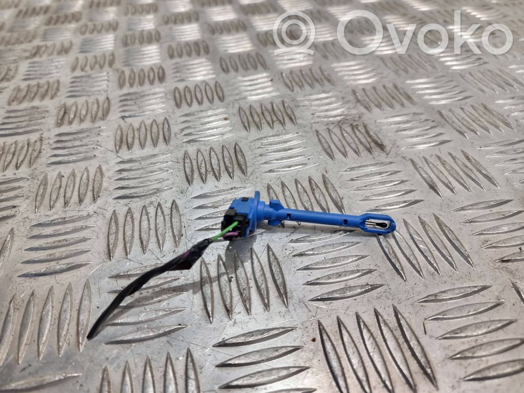 Interior temperature sensor   669119C734AA