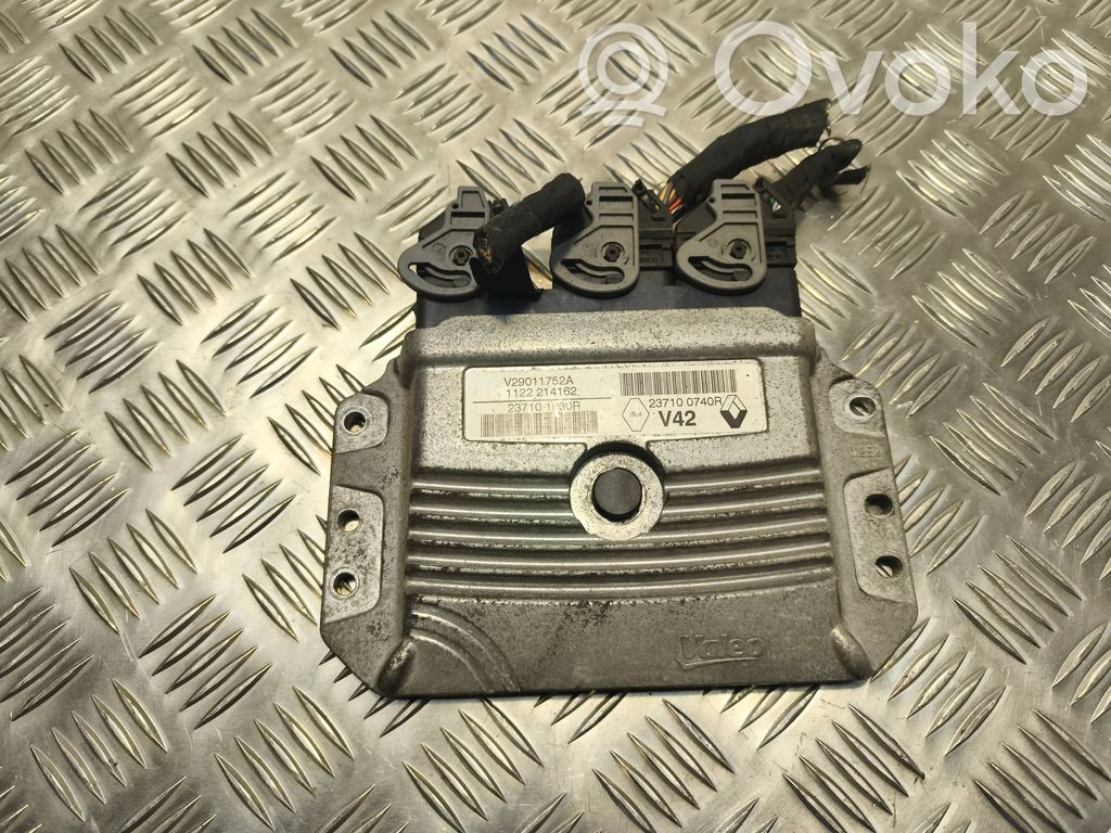 Engine control unit/module   V29011752A,237100740R,237101830R