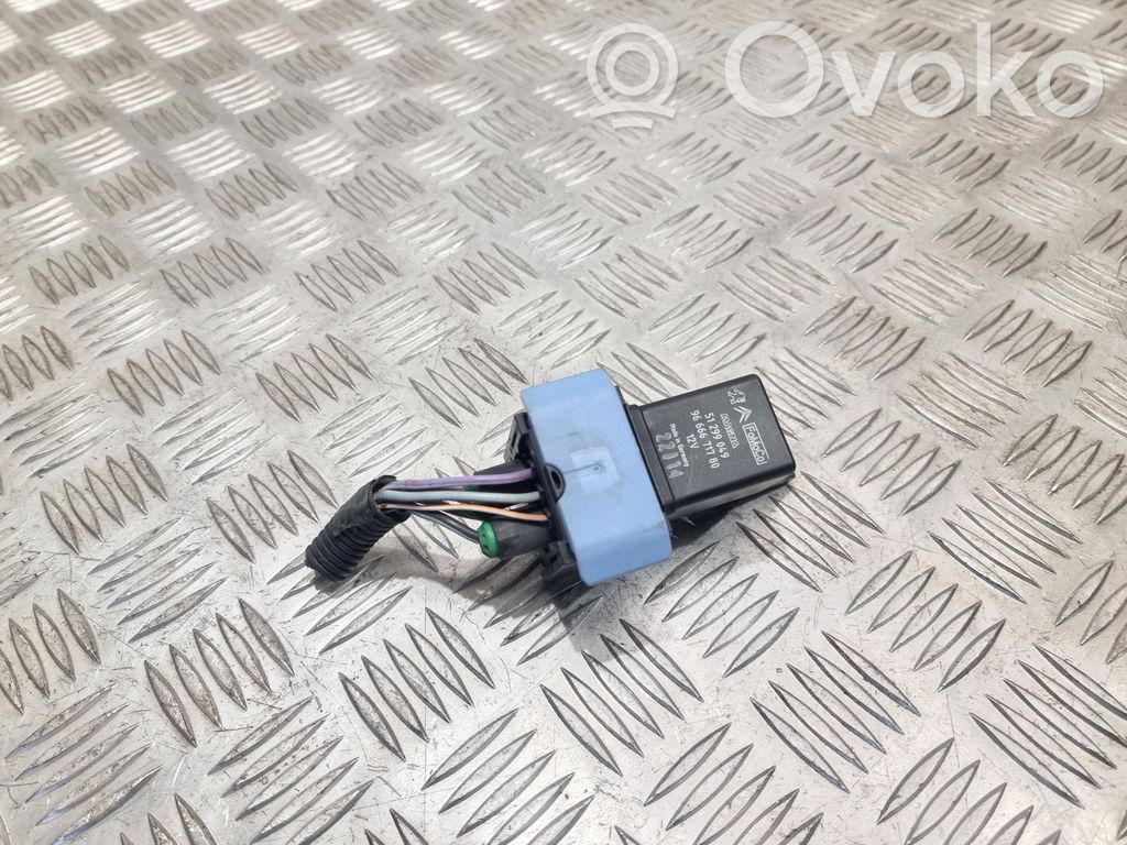 Ford Focus Przekaźnik / Modul układu ogrzewania wstępnego 