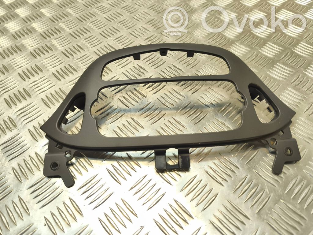 Opel Corsa E Radio/GPS head unit trim 