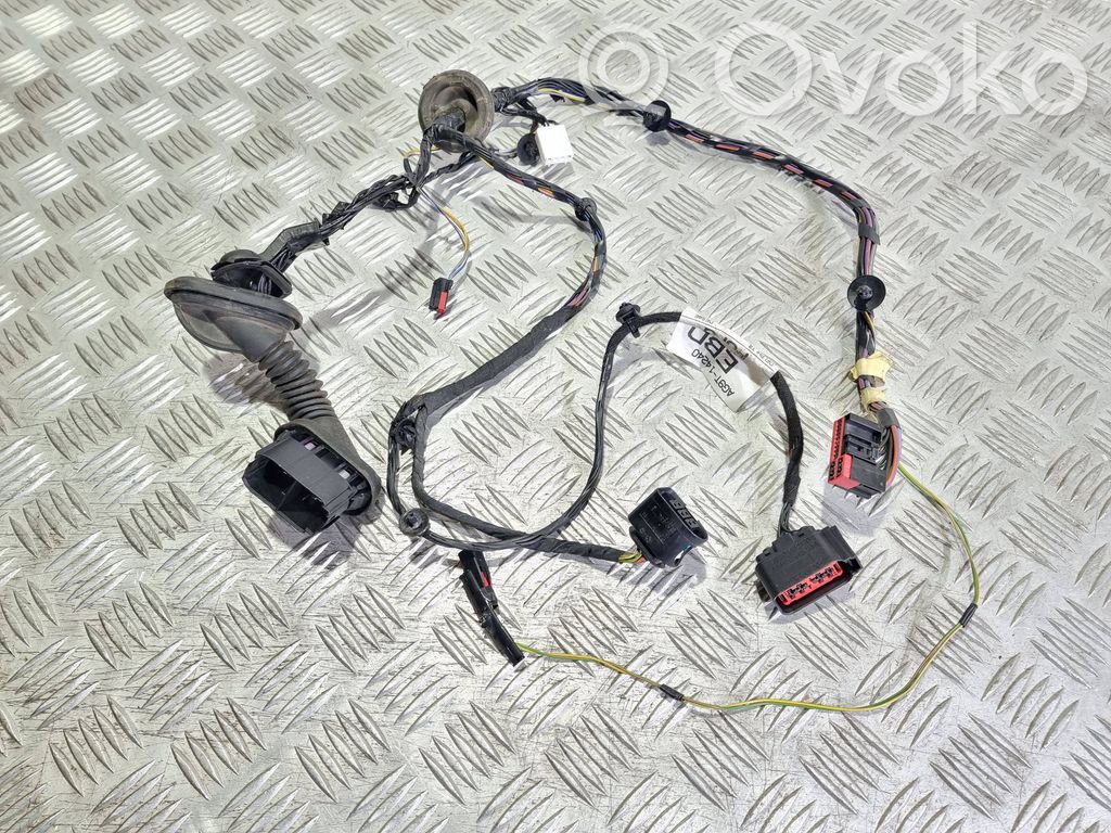 Cableado de puerta trasera   AG9T14240