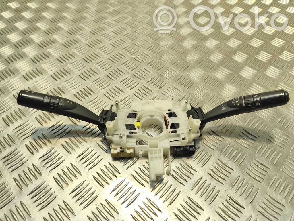 Subaru Forester SH Interruptor/palanca de limpiador de luz de giro 