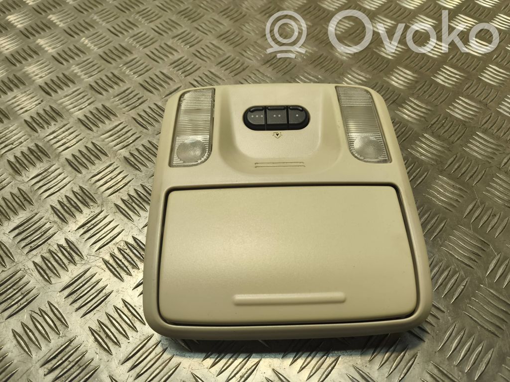 Chrysler Pacifica Front seat light 