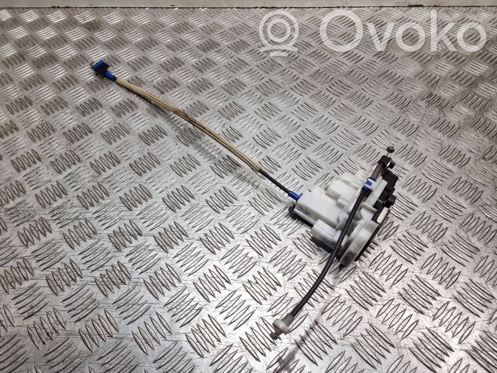 Fiat Fiorino Priekšpusē slēdzene 