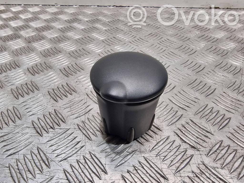 Renault Twingo II Ashtray (front) 