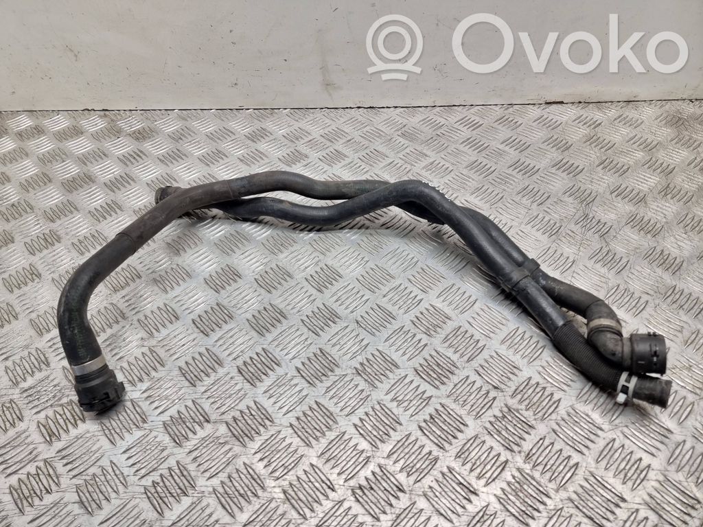BMW 1 E81 E87 Caurulīte (-es) / šļūtene (-es) 