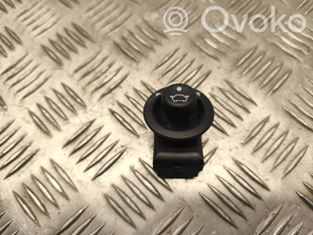 Ford Fiesta Wing mirror switch 