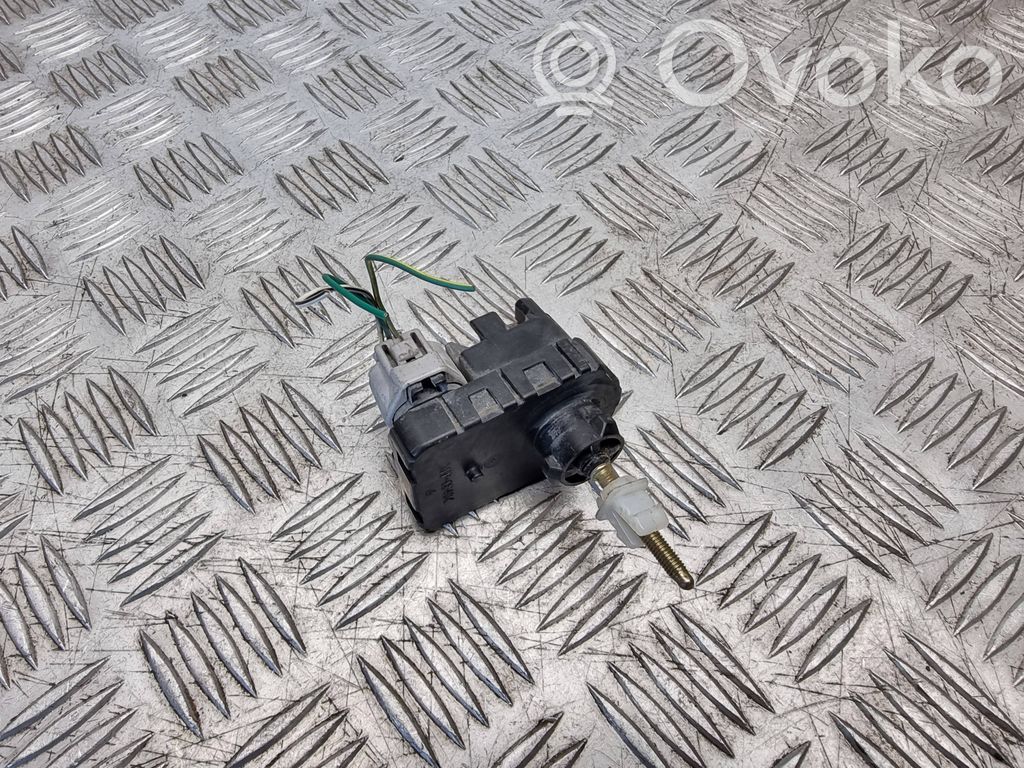 Toyota Avensis T250 Headlight level adjustment motor 
