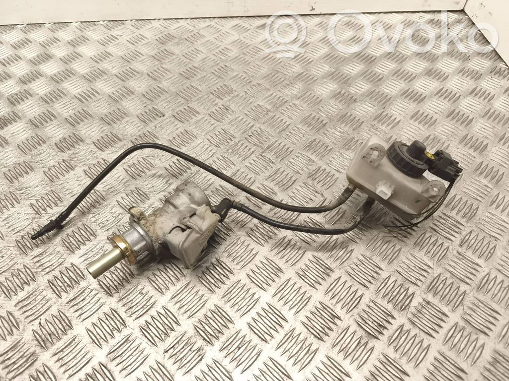 Ford Focus Master brake cylinder 