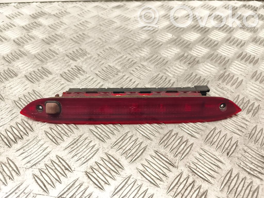 Ford Focus Third/center stoplight 