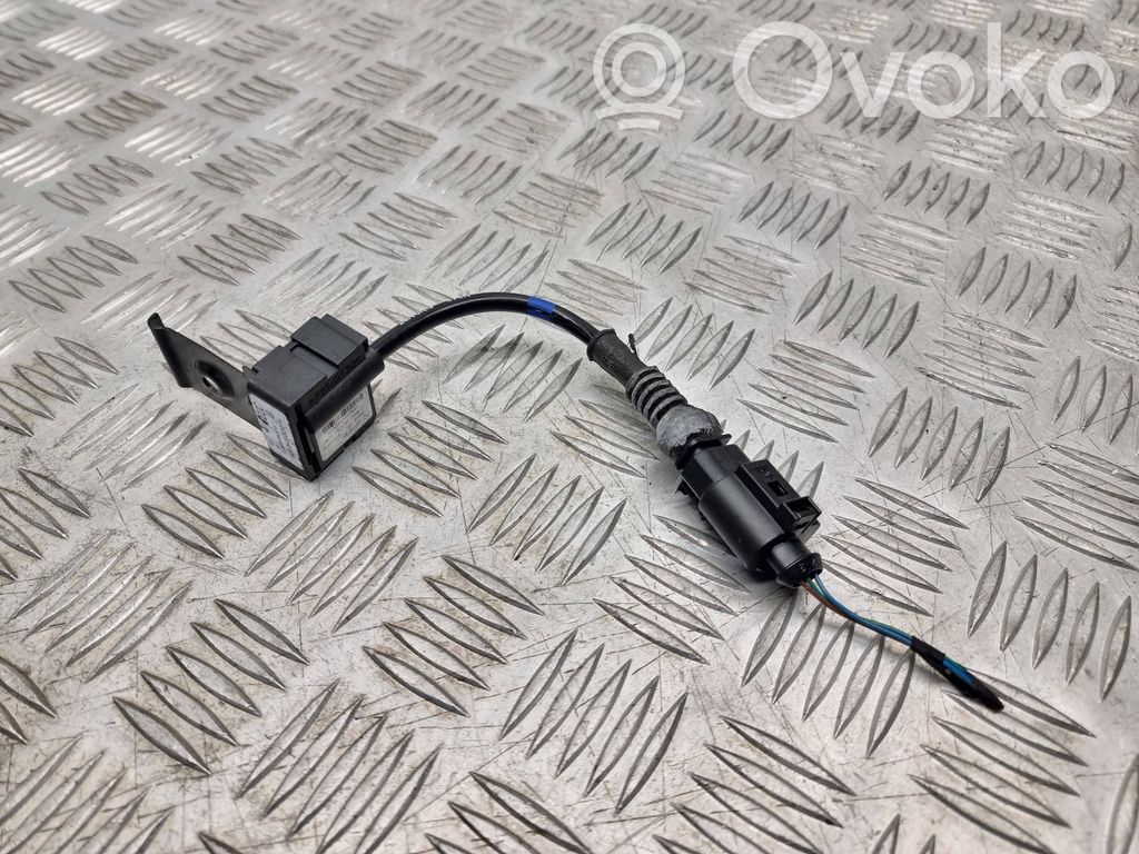 Volkswagen Phaeton ABS wheel speed sensor 