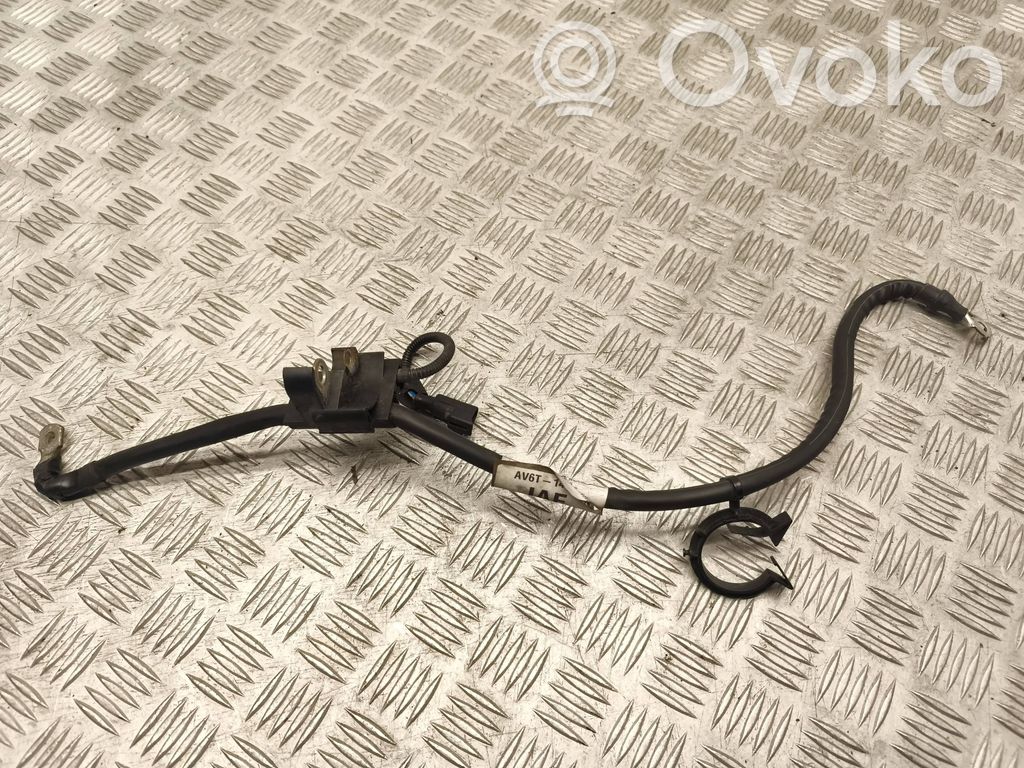 Ford Focus Cable negativo de tierra (batería) 