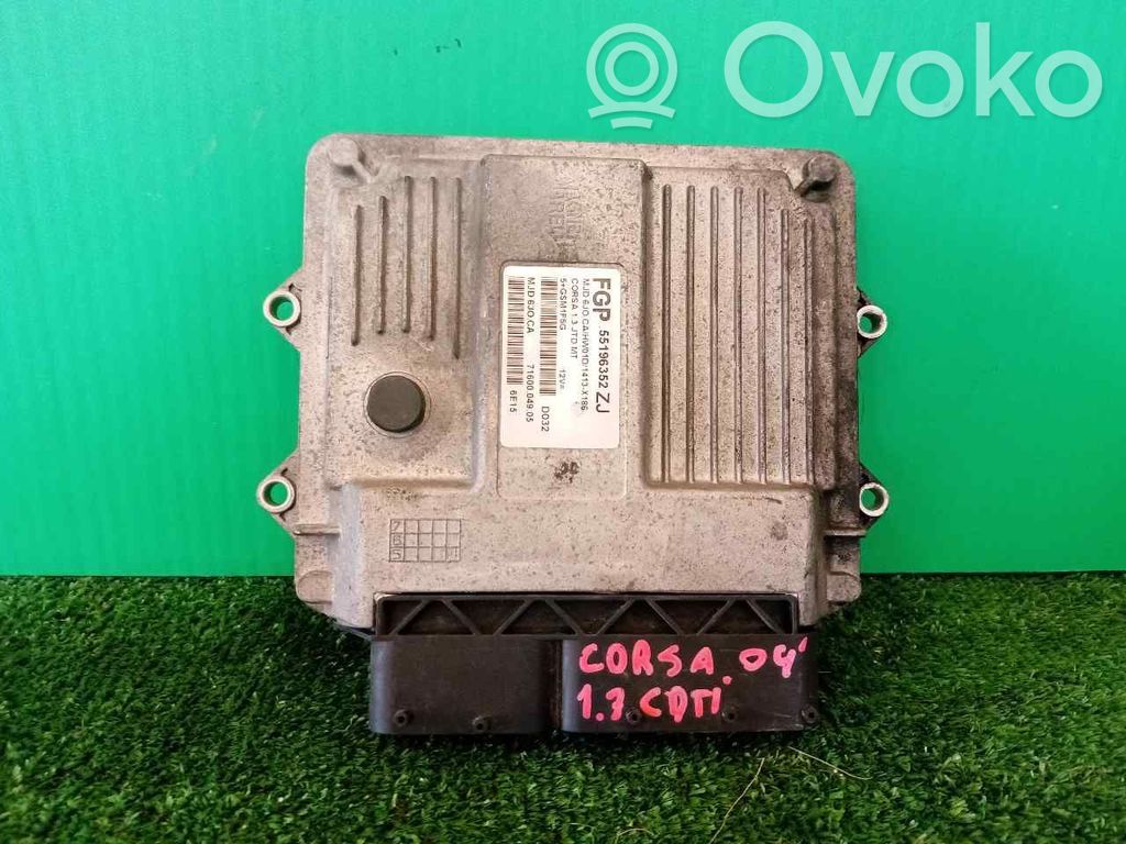 Opel Corsa D Unidad de control/módulo del motor 