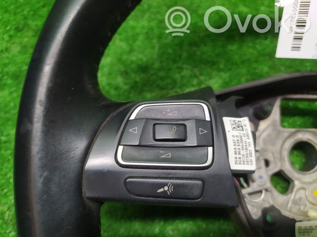 Volkswagen Golf VI Ohjauspyörä 