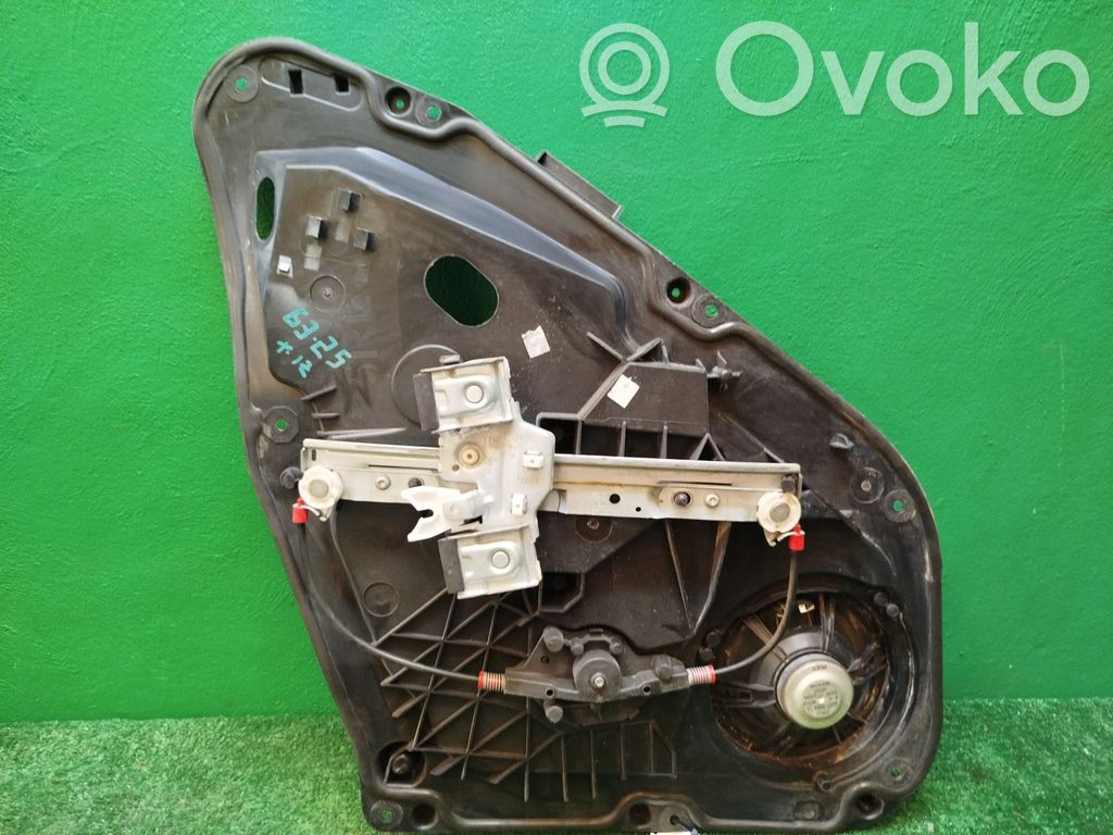 Ford Fiesta Takaluukun lasi 