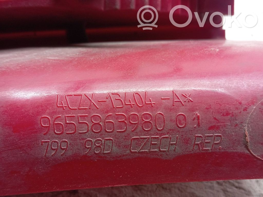Citroen C4 I Aizmugurējais lukturis virsbūvē 