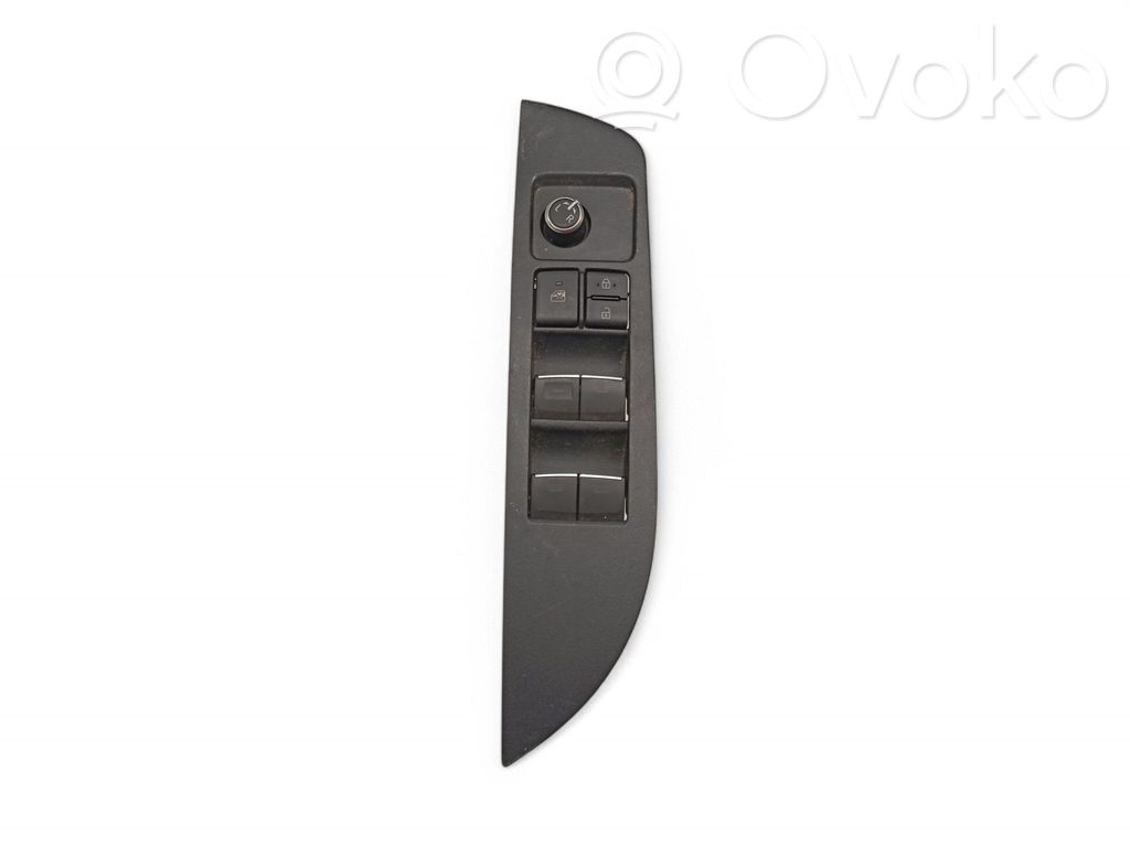 Toyota Corolla E160 E170 Electric window control switch 