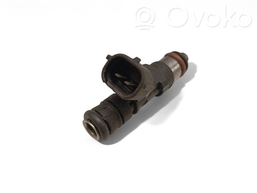 Citroen C4 I Polttoainesuutin 
