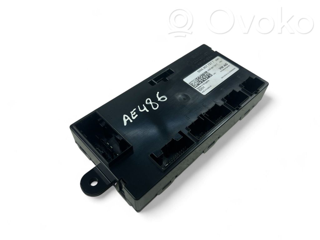 Volkswagen Golf VIII Other control units/modules 