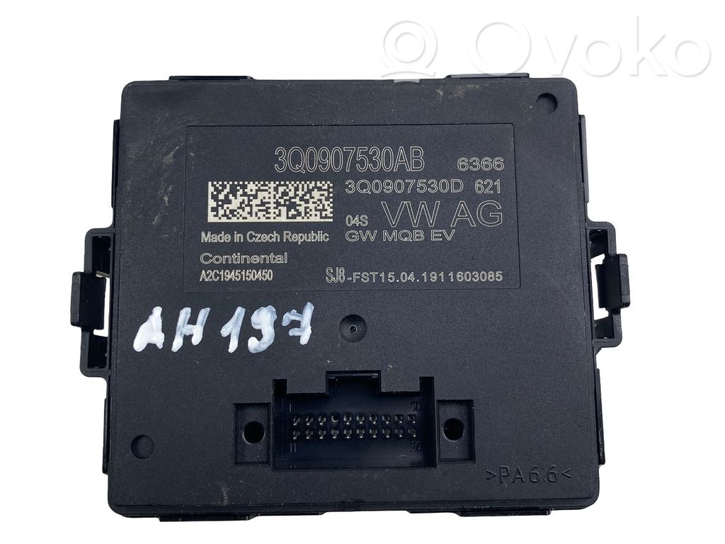 Volkswagen PASSAT B7 Módulo de control Gateway 