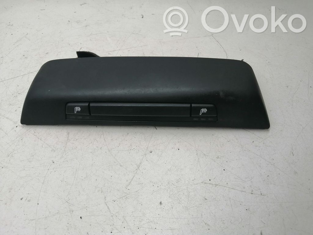 BMW 1 E81 E87 Interruptor de calefacción del asiento 