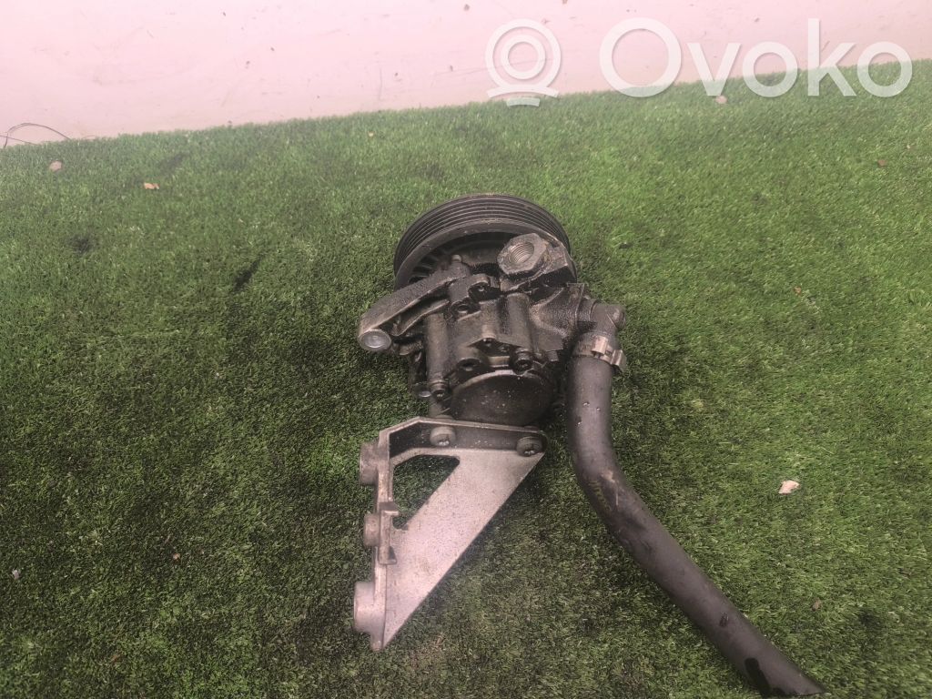 BMW 5 E60 E61 Servopumpe 