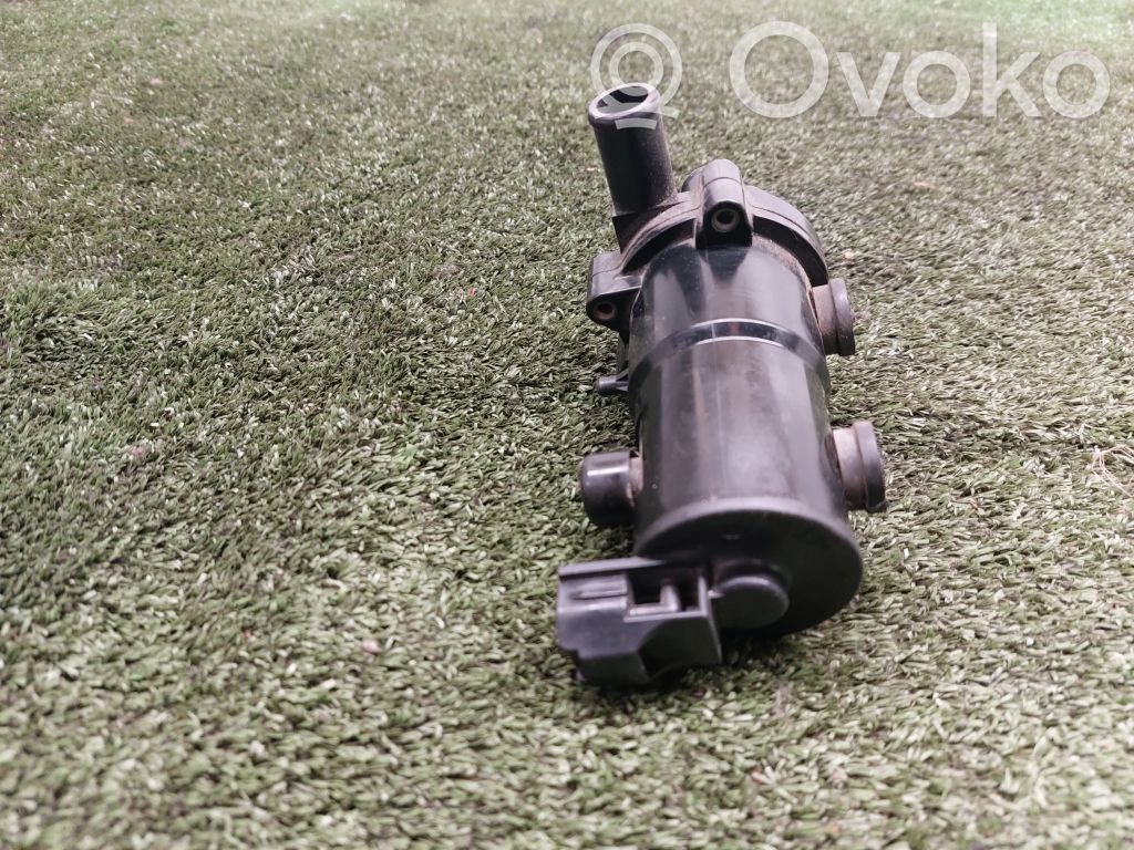 Toyota Prius (XW20) Electric auxiliary coolant/water pump 
