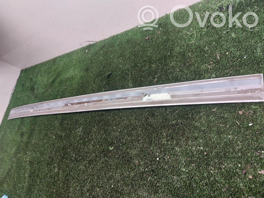 Audi A8 S8 D3 4E Etuoven lista (muoto) 
