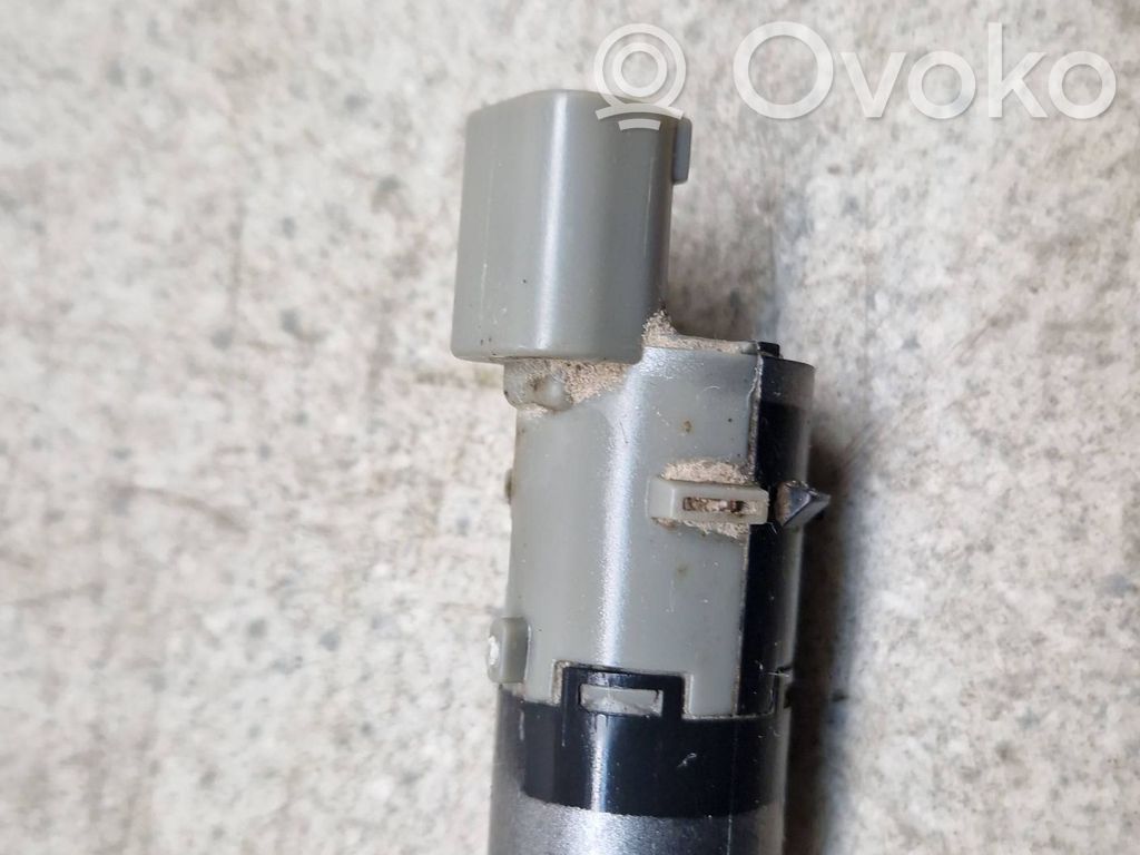 Sensor de aparcamiento PDC   6875079