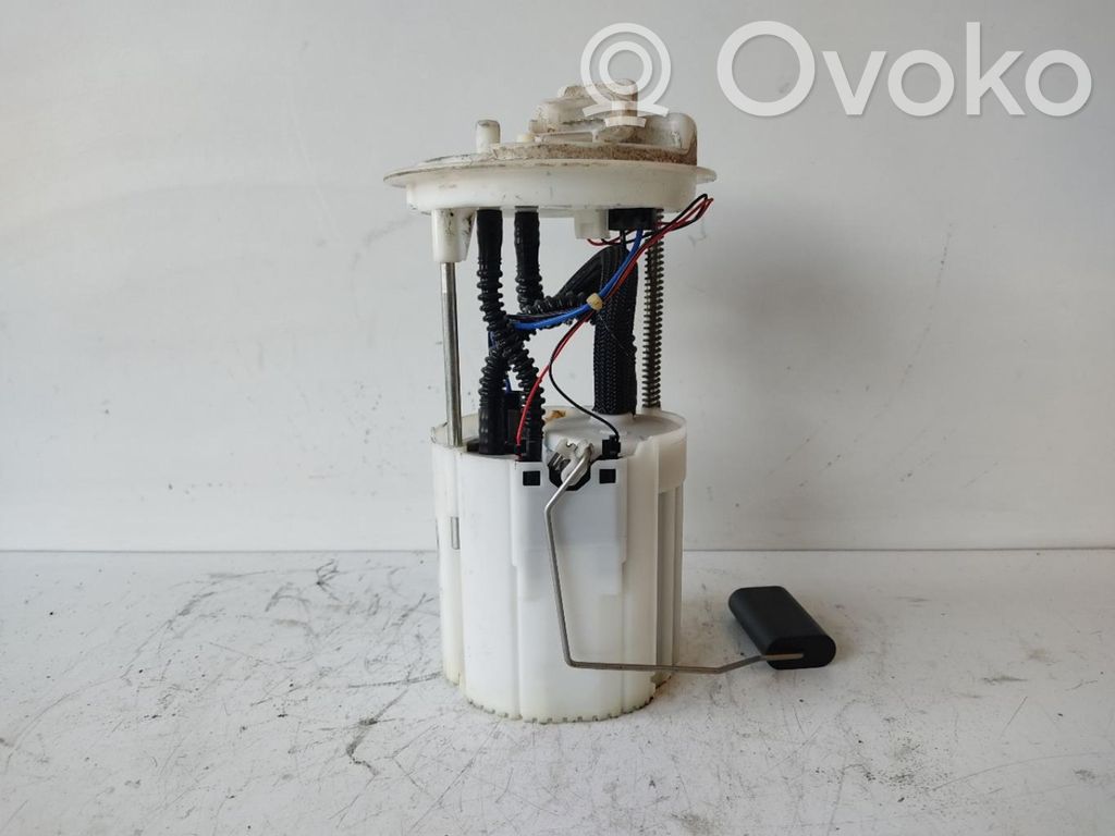 Opel Corsa D Bomba interna de combustible 