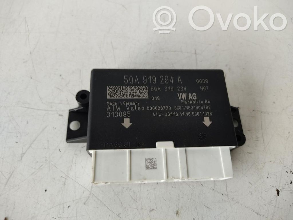 Unidad de control/módulo del motor   5QA919294A
