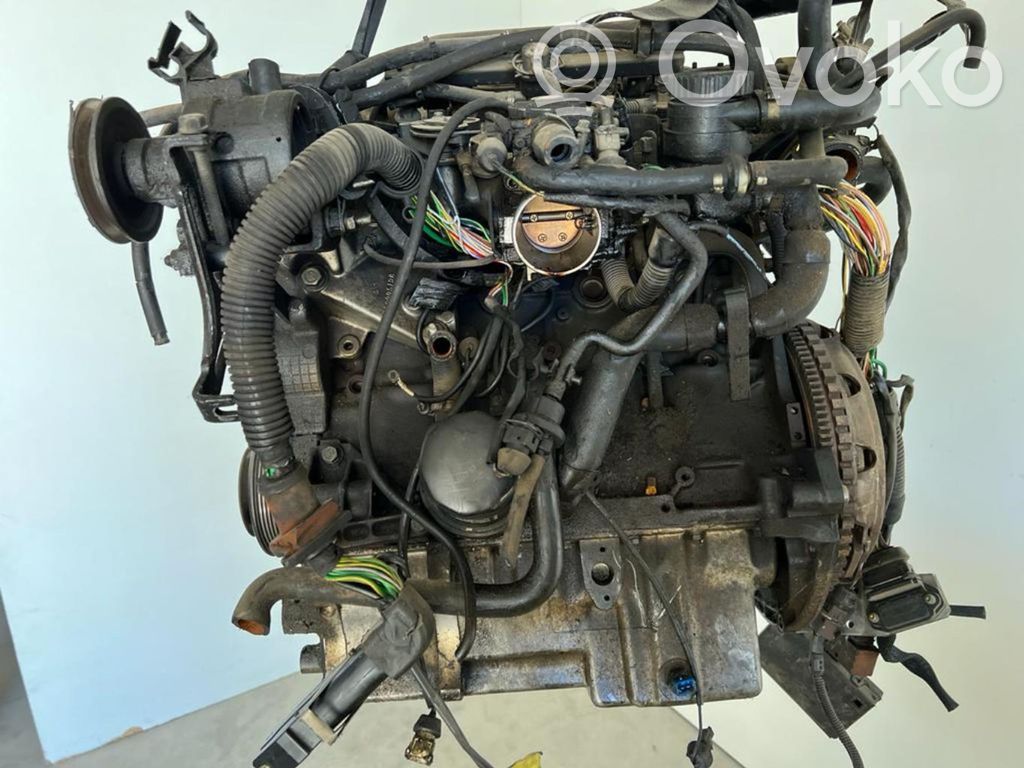 Peugeot 406 Engine 