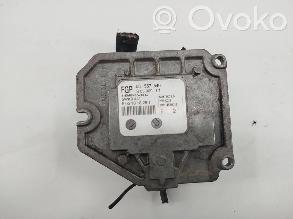 Opel Vectra C Engine control unit/module 