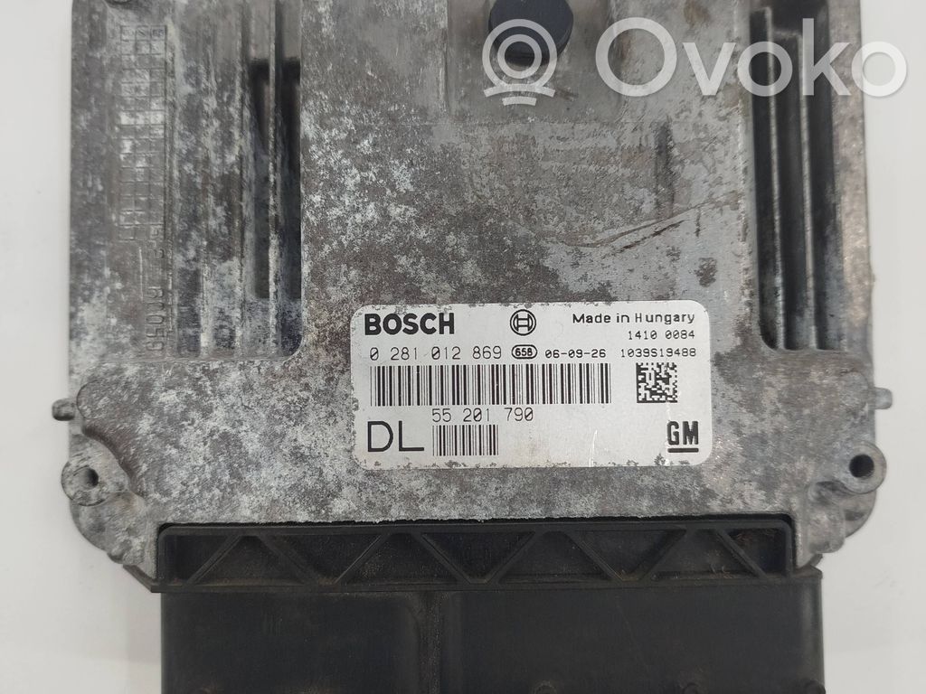 Opel Vectra C Engine control unit/module 