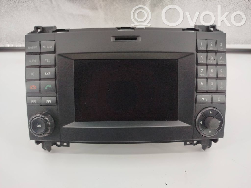 Volkswagen Crafter Panel / Radioodtwarzacz CD/DVD/GPS 