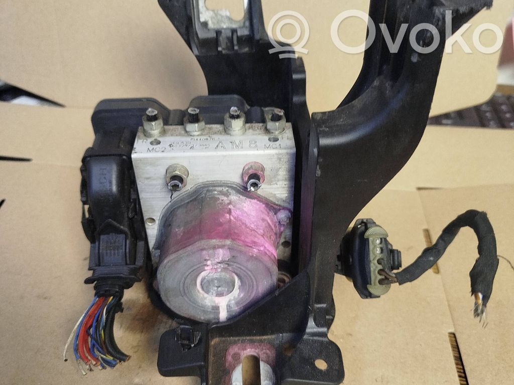 Opel Meriva B ABS Pump 