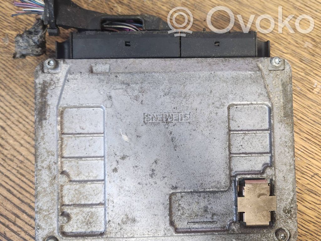 Skoda Fabia Mk1 (6Y) Engine control unit/module 
