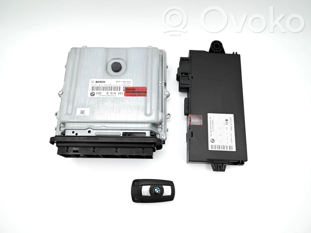 BMW 3 E90 E91 Variklio valdymo blokas 