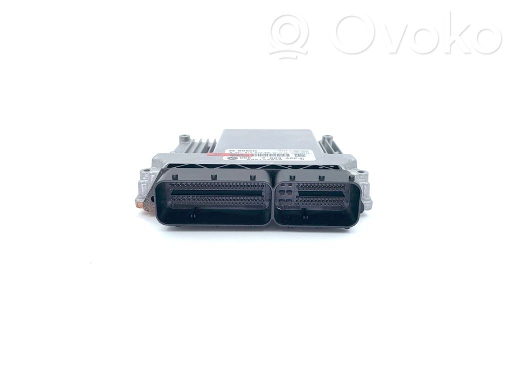BMW 1 E81 E87 Variklio valdymo blokas 